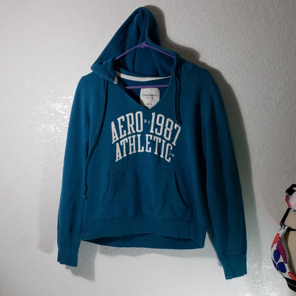 Medium pullover turquoise hoodie